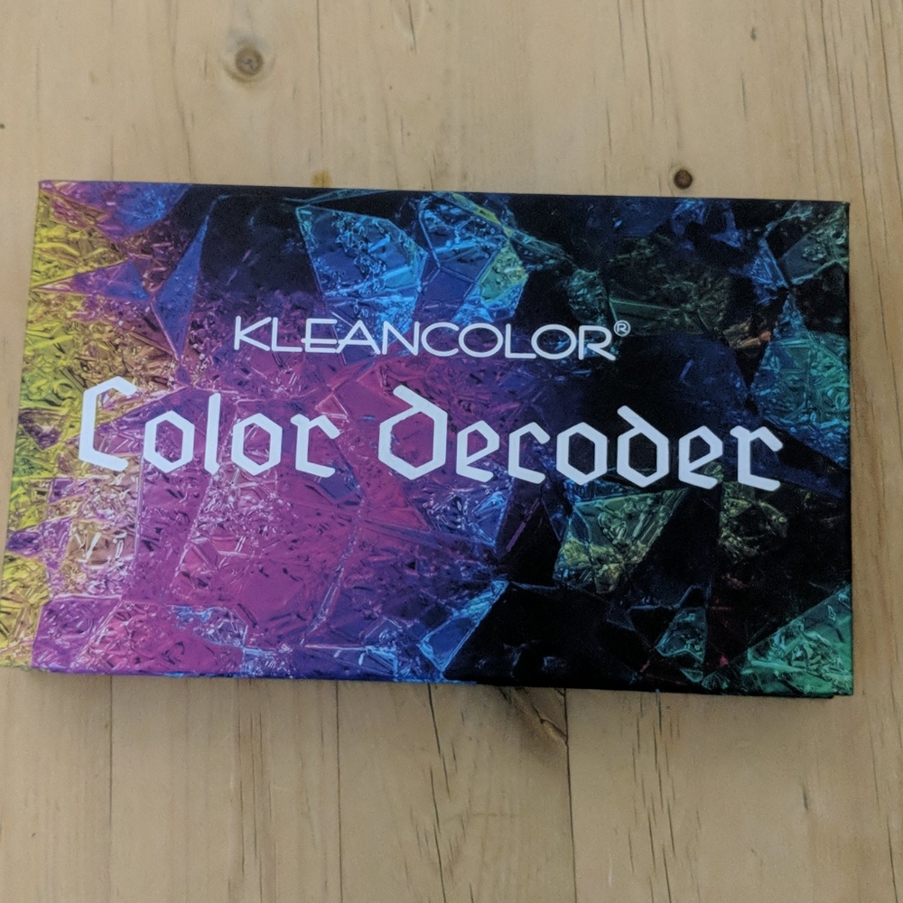 Color Decoder Eyeshadow Palette - Picture 2 of 3